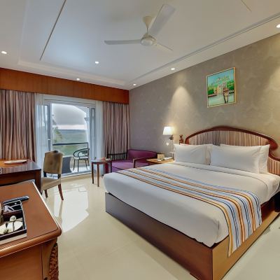 Fern Club Valley View Room with Balcony Grand Victoria the Fern Resort & Spa Promo Code