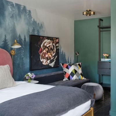Queen With Pullout RSVP Hotel Promo Code