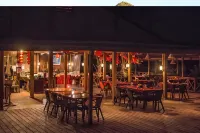 El Rio y Mar Resort