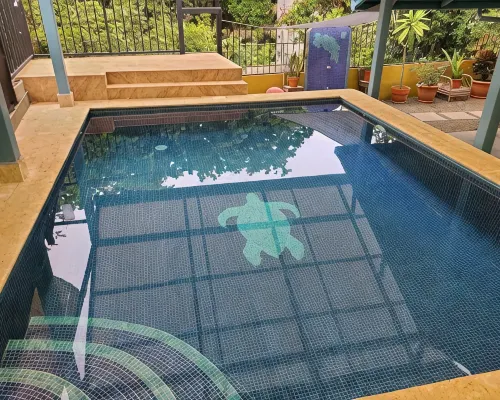 Spacious 5-bedroom beach house in delightful Playa Carrillo with WiFi, AC Hotels in Puerto Carrillo