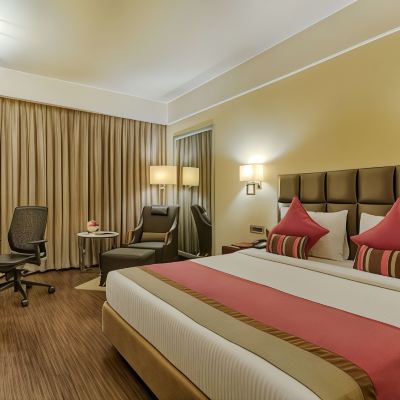 Executive Room, 1 Double Bed/2 Twin Beds, Smoking