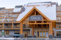 Hotel Canoe & Suites