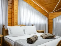 Chalet โรงแรมในทาราซ