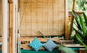 Kalyssa Beach Bungalows - Housity