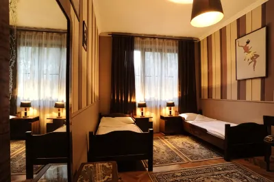 Hostel Deco Hotels in 