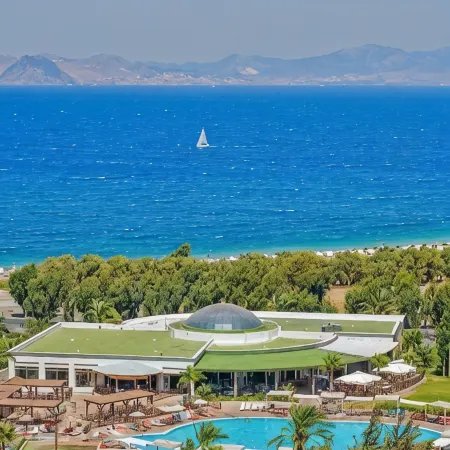 Kipriotis Maris Suites by Anayia All Inclusive Resorts