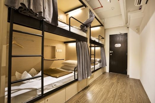 7 Wonders Hostel @ Jalan Besar