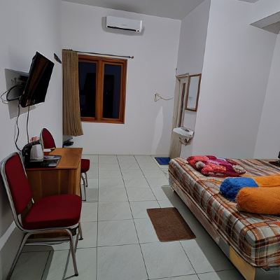 Deluxe Room-King Bed (Kettle) Kupon Homestay Suyoso