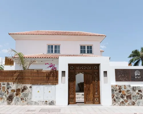 Arena Wave Hostel Hotels in Corralejo