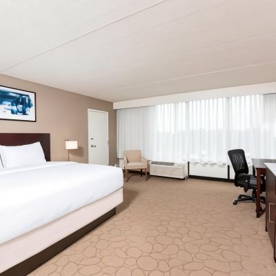 Standard King Room Delta Hotels by Marriott Kalamazoo Conference Center Promo Code