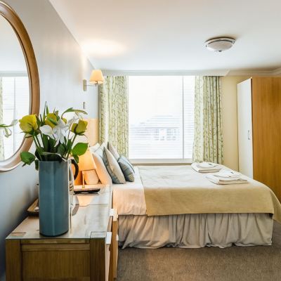 Standard Double Room George Oxford Hotel Promo Code