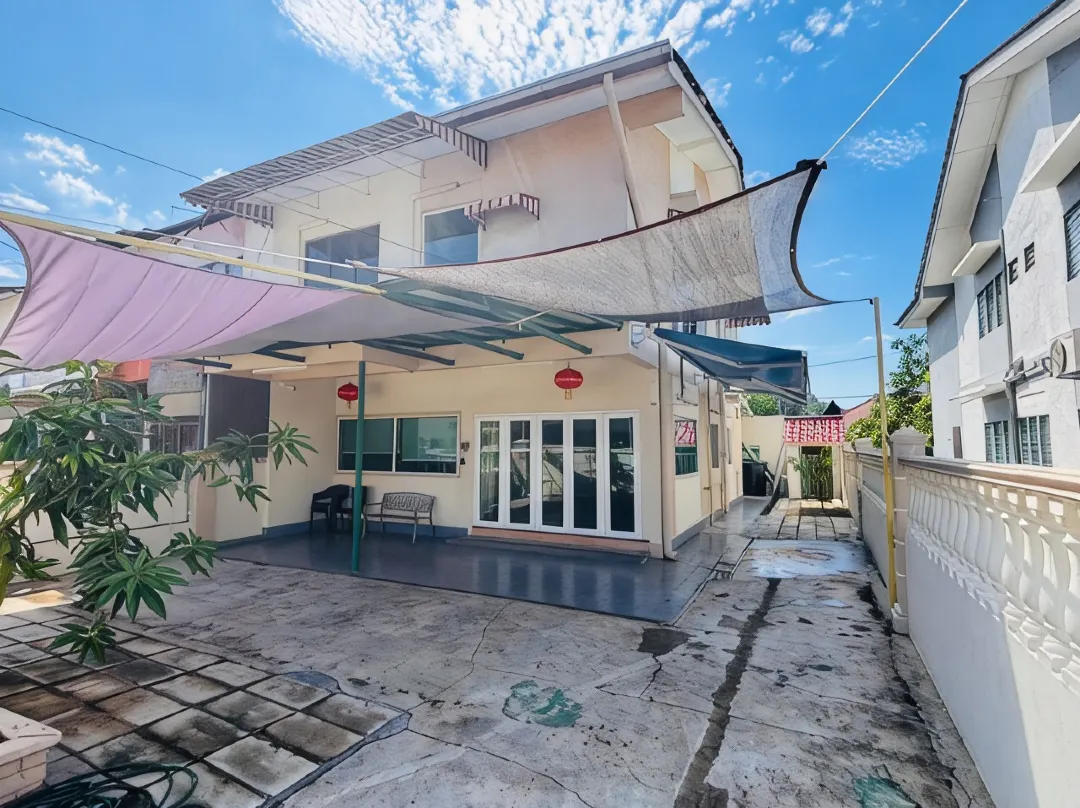 A Classic Heritage Mansion In Melaka | Max 12 Pax & 6 Cars | Walk To Local Restaurants - Malacca