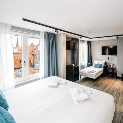 Triple Room, 1 Queen Bed with Sofa Bed Amsterdam Beach Hotel Promo Code