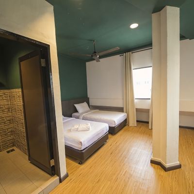 Twin Room Room V @ Jalan Jenang Promo Code