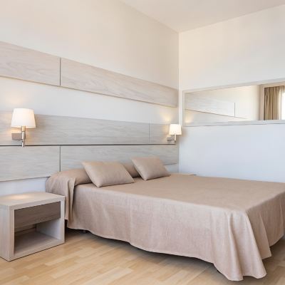 Standard Double Room Hotel Palia Maria Eugenia Promo Code