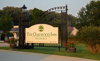 The Oakwood Inn