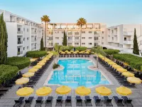 Mayfair Hotel