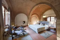Parador de Caceres Hotels in 