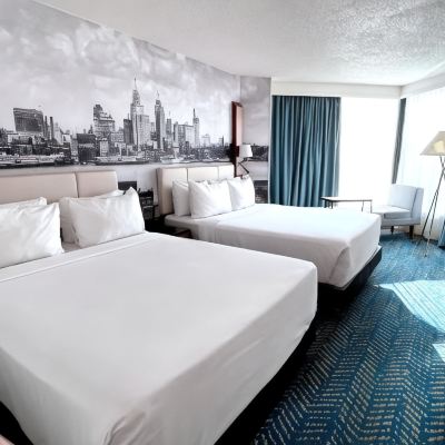 2 Double Beds, Deluxe Room, Non-Smoking Fort Pontchartrain a Wyndham Hotel Promo Code