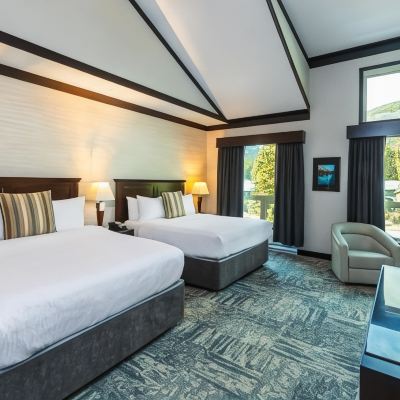 Deluxe Two Queen Room With Mountain View Charltons Banff Promo Code
