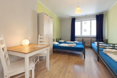 Patio Hostel Hotele w: 