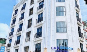Sun Beach Hotel - Housity