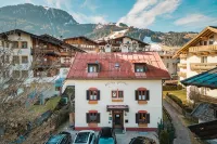 Safestay Kitzbühel Alpine Hotels in 