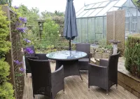 Delightful Detached Cottage close to Exeter, Dartmoor and the coast.
