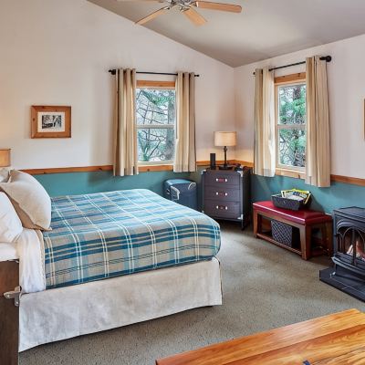 Deluxe King Cabin Evergreen Lodge at Yosemite Promo Code
