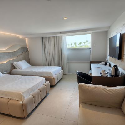 Standart Iki Ayri Yatakli Kara Manzarali Oda The Corner Park Hotel Promo Code