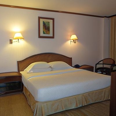 Bilik Deluxe Double Kupon Sanbay Hotel