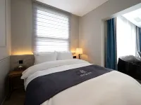 Blanc Hotel & Resort