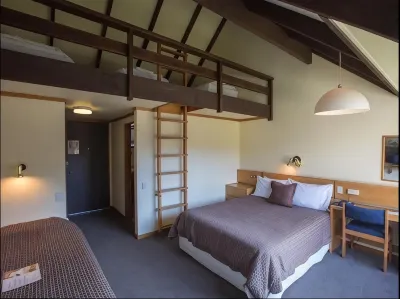 Alpine Lodge Ξενοδοχεία στην πόλη 