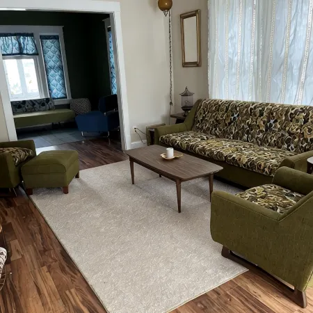 Historic City Park home within walking distance to all downtown has to offer! Отели в г. Аплтон