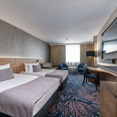 Superior Double Room Hotel Airport Okecie Promo Code