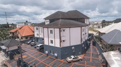 Merzino Palace Ξενοδοχεία στην πόλη 