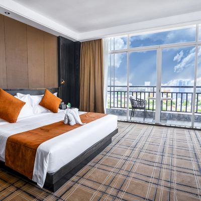 Deluxe King Room Ocean Hotel Promo Code