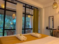 Tea Ridge Ella by Sans Hotels in 