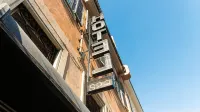 Hotel Center 3