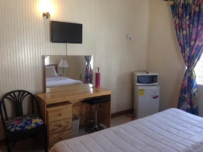 Eko Cozy Guest House Hotel di 