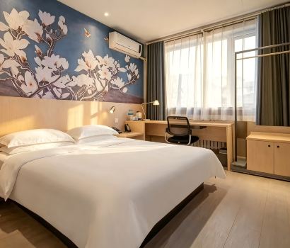 Lite Hotel (Wuhan Simenkou Yellow Crane Tower Subway Station)