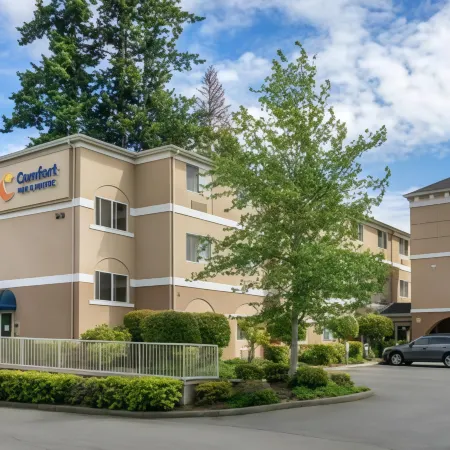 Comfort Inn & Suites Bothell – Seattle North Отели в г. Ботелл