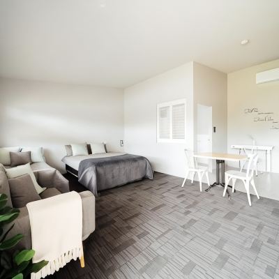 Queen Studio 323 on Jetty Promo Code