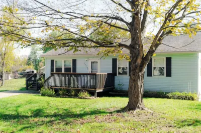 Blue Heron Cottage with Game Room, Deck and Hot Tub! Hôtels à : 