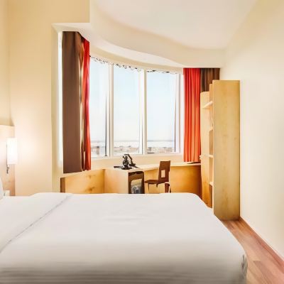 Junior Suite Poolside Ibis Yanbu Promo Code