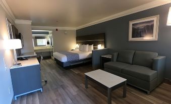 Best Western Inn  Suites Lemoore