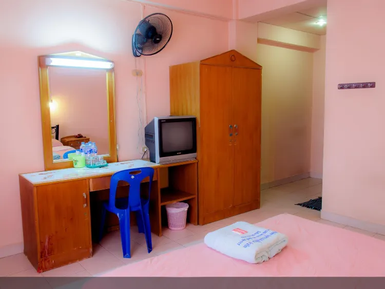ห้องพักพร้อมพัดลม