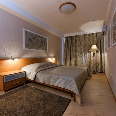 Two Room Suite New Promo Code