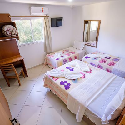 Standard Quadruple Room, Multiple Beds