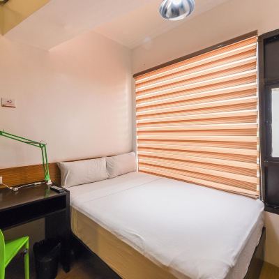 Standard Hive- Double Travelbee Seaside Inn Promo Code